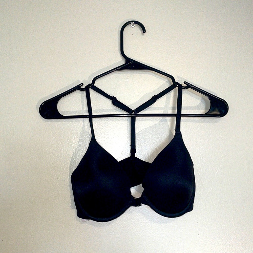 Victoria's Secret PINK Front Clip Racerback Bra